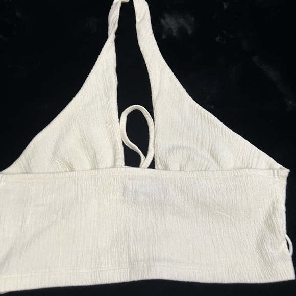 🆕 Urban Outfitters Cream Valeria Halter Top, Women's Size Medium - Picture 9 of 10
